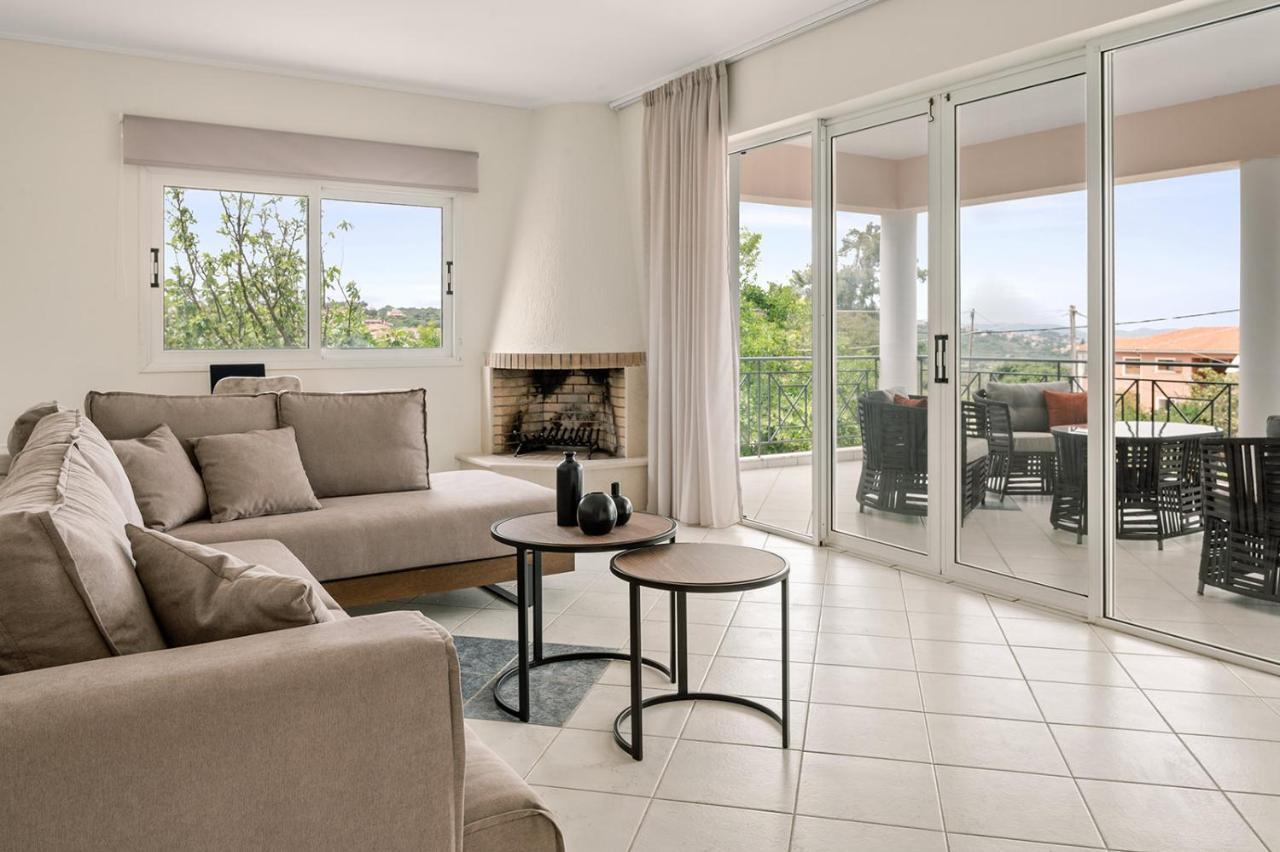 Vasilopoulos Residences - Apartments Ioni & Neso Argostoli  Eksteriør bilde