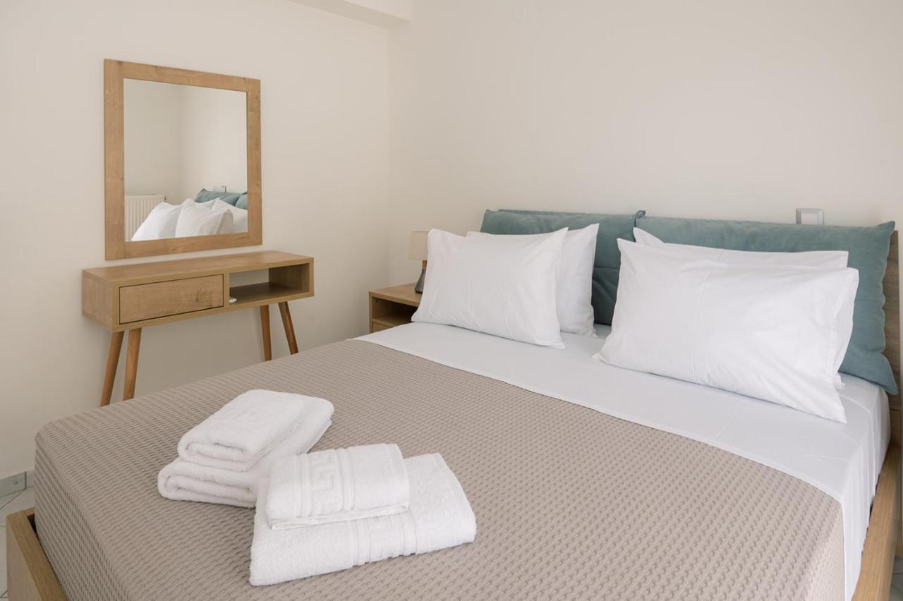Vasilopoulos Residences - Apartments Ioni & Neso Argostoli  Eksteriør bilde