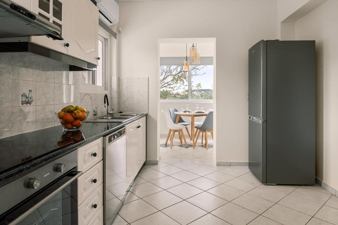 Vasilopoulos Residences - Apartments Ioni & Neso Argostoli  Eksteriør bilde