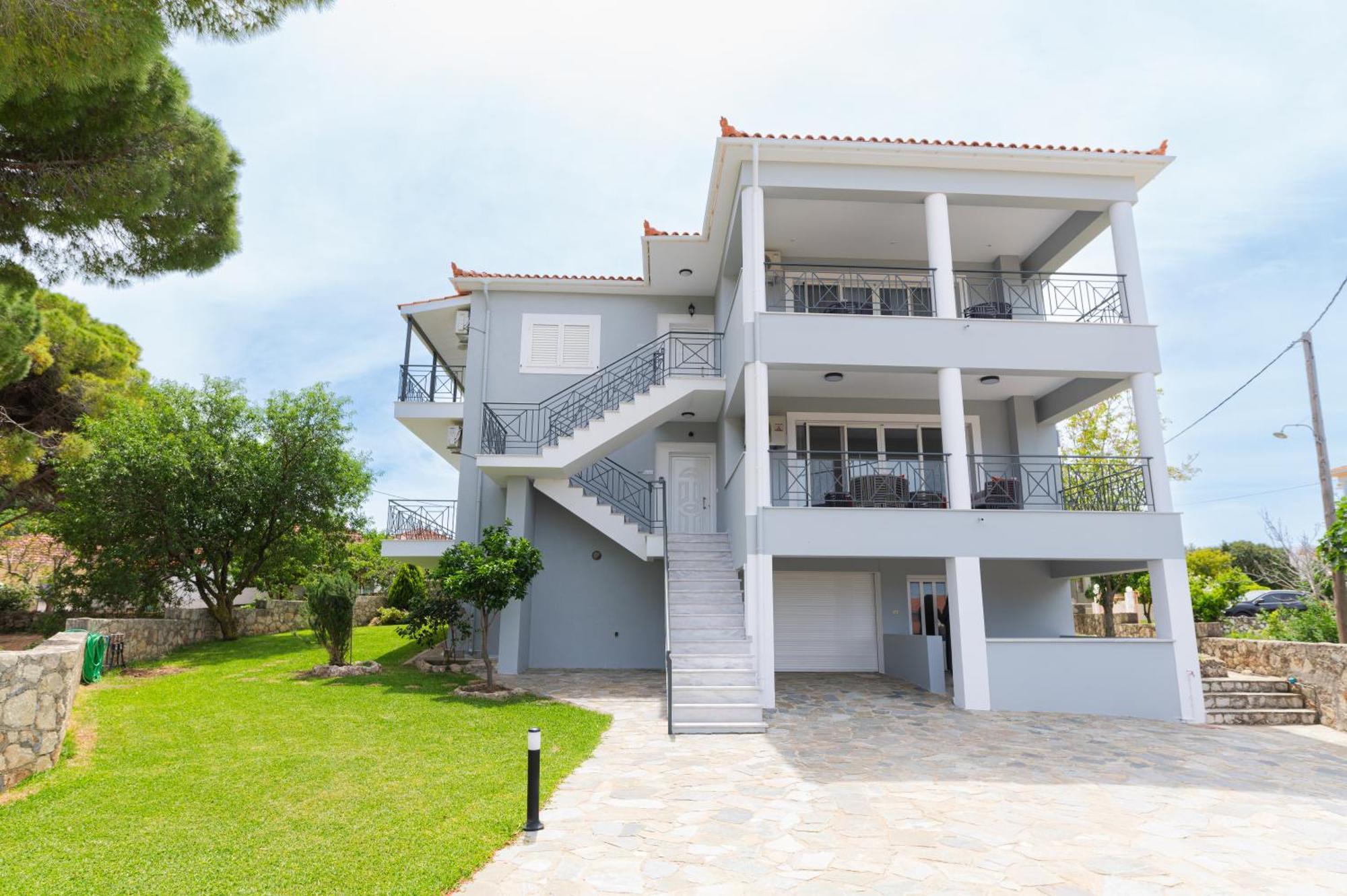 Vasilopoulos Residences - Apartments Ioni & Neso Argostoli  Eksteriør bilde